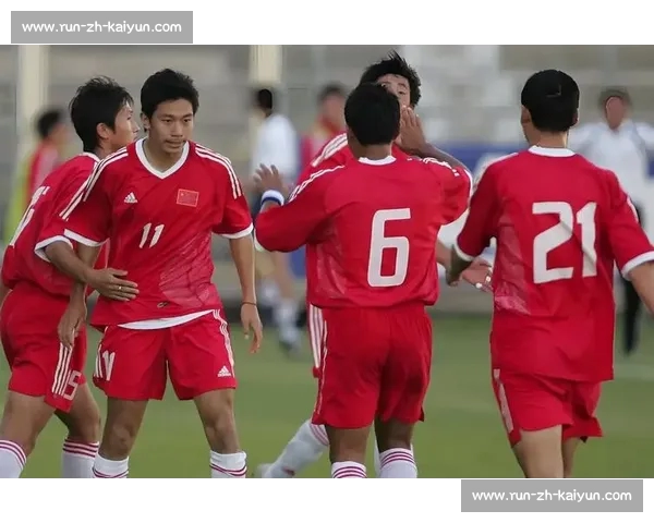 连超激战：场均 6.7 球点燃全城足球热情